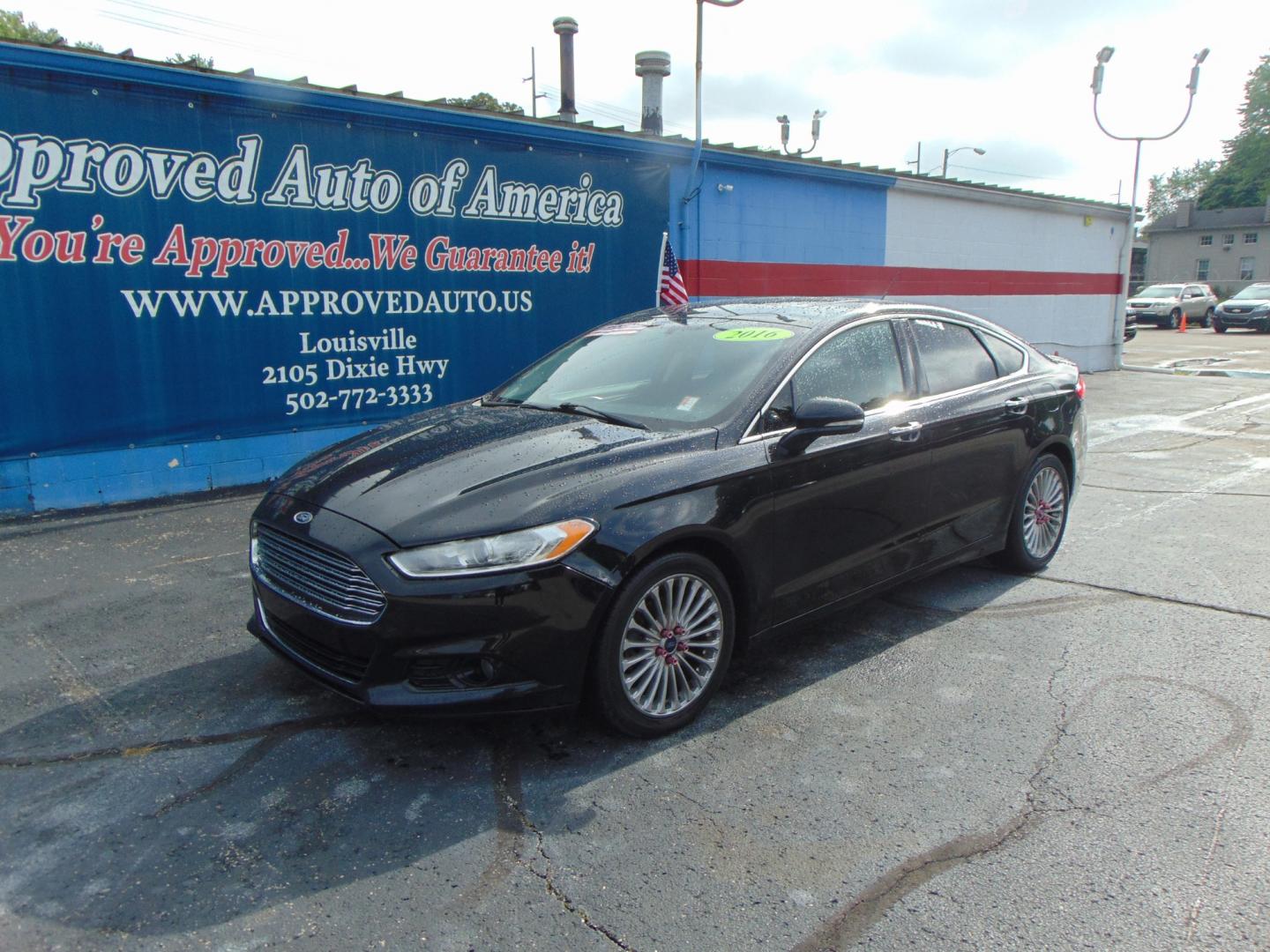 2016 Black Ford Fusion (3FA6P0K97GR) with an 4-Cyl EcoBoost 2.0T engine, Auto, 6-Spd SelectShift transmission, located at 2105 Dixie Hwy, Louisville, KY, 40210, (502) 772-3333, 38.220932, -85.795441 - Photo#1